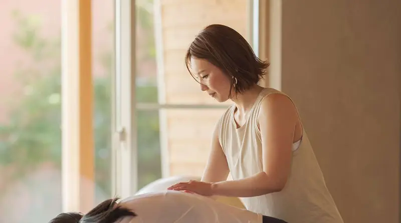 ボディークリーニング®︎パーソナルセッション（施術）|MUQU - 骨格メソッド®︎ボディクリーニング専門スタジオ